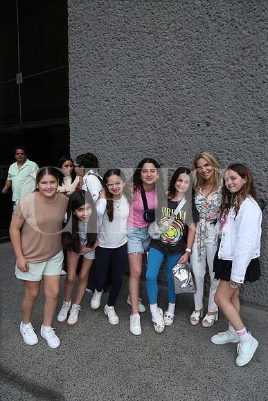 Balbina Guzmán, Constaza Gutiérrez, Ana Cris Leal, María Najera, Rebeca Chapa, Erika Cortés y Dominika Arostegui 1