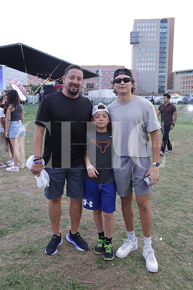 Luis Viviano, Derek Viviano y Renso Viviano 0
