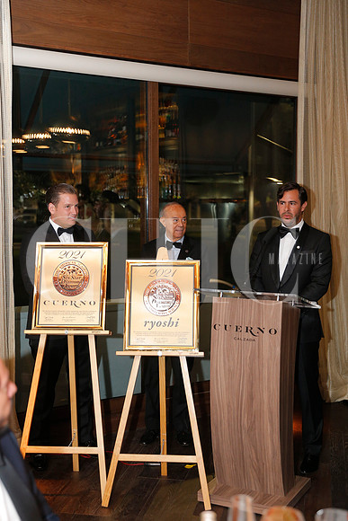 Alberto Martínez, Joseph Cinque y Víctor Setien (11)