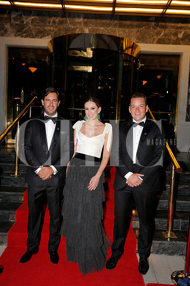 Victor Setien, Jacqueline Bracamontes y Alberto Martínez (19)