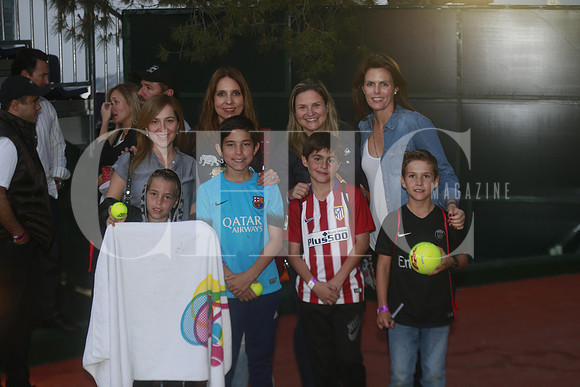 Alexandra de Canavati, Luzma Méndez de Bueno, Baby Martínez de García, Rosa María Oliver de Blanco, Ferrán Blanco, Andrés Canavati, Gerardo Bueno y Enrique García