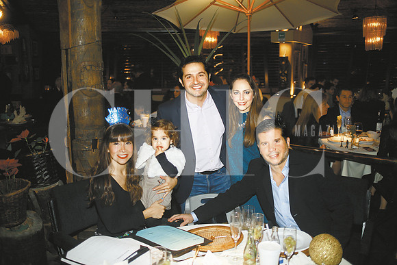 Karla Villarreal, Luisa Contreras, Yogui Farías, Gaby Rivero y Pedro Contreras