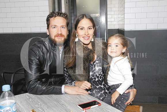 Felipe Mier, Alejandra Alfaro de Mier y Fabiana de Mier