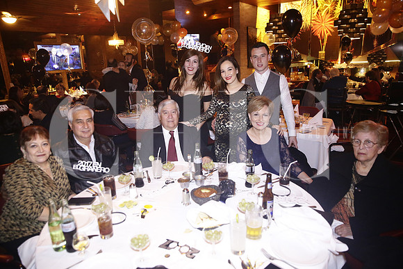 Manuel del Alto, Elizabeth de del Alto, Hilda Carvajal, Liz del Alto, Stephanie del Alto de Pe§a, Carlos Pe§a, Laura de Pe§a y Raul Pe§a (1)