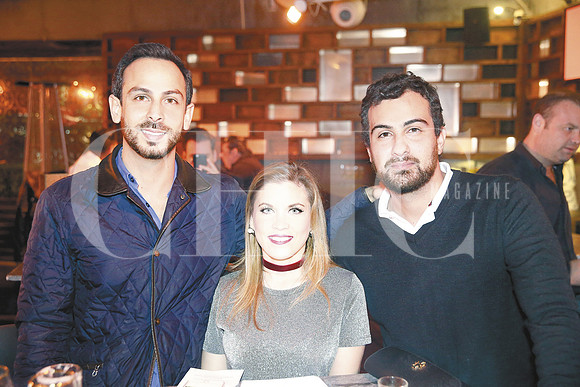 Benjamín Mecutchen, Mónica Sánchez y Federico Mecutchen