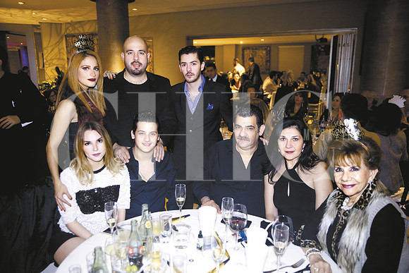 Pamela Manzur de González, Mawy González, Mariel Ibáñez, Jaime Manzur, Diego Manzur, Jaime Manzur, Ana De la Garza de Manzur y Evelia Guajardo de Manzur