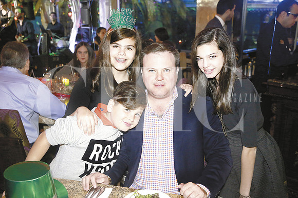 César Vidales, Raquel Vidales, César Vidales y Loretta Vidales