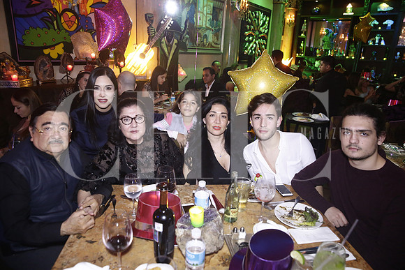 Vianney Mu§iz, Angelica Ayala, Liliana Flores, Rafael Mu§iz, Ricardo Rodriguez y Paulina Gutierrez (1)