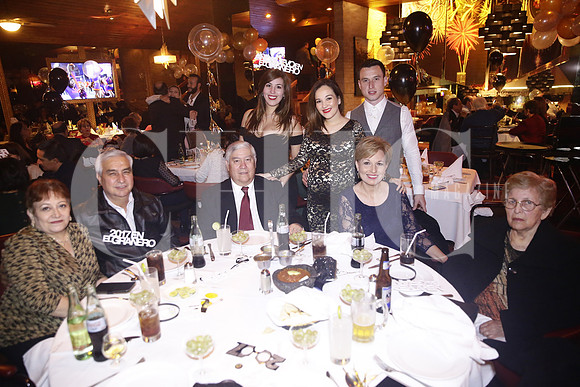 Manuel del Alto, Elizabeth de del Alto, Hilda Carvajal, Liz del Alto, Stephanie del Alto de Pe§a, Carlos Pe§a, Laura de Pe§a y Raul Pe§a (4)