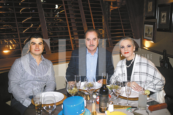Rodrigo Lambretón, Alejandro Lambretón y Lucy Alcocer de Lambretón