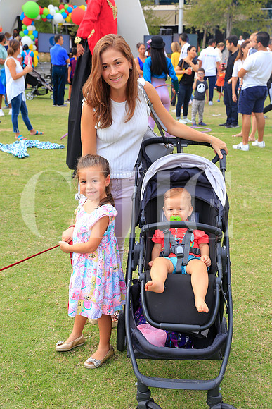 Isabella Salvatierra, Nena González y Edgar Salvatierra (4)