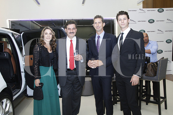 Gabriela de Váazquez, Joseph Chamasrour, Eduardo Vázquez y Juan Pedro Vázquez