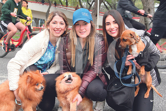 Bárbara Arrayales, Natalia Victoria y Marian Ruiz