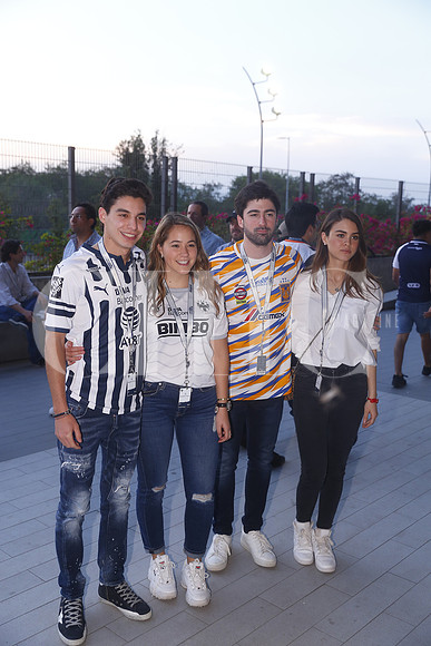 Hernán Martínez, Jimena Lazo, Gabriel Belden y Lucía de León (3)