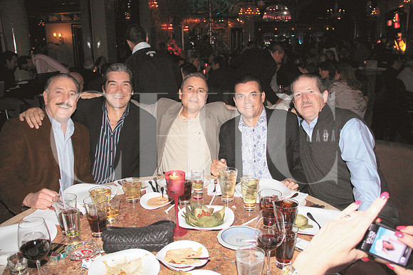 Guillermo Pérez-Salinas, Rodolfo Treviño, Jesús Valderrama, Carlos Rubio y  Ricardo Martínez