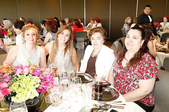 María Tamez de Sepúlveda, Cecilia Treviño de Villaseñor, Irmna de Treviño y  Irma de Elizondo