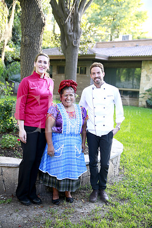 Laura Leal, Abigail Mendoza y Gerardo Vignai
