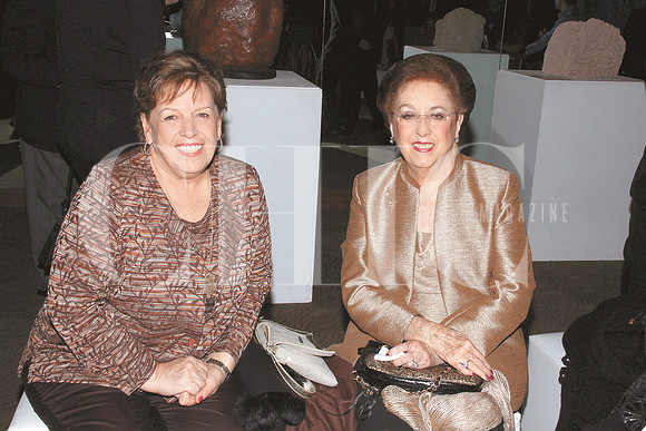 Sylvia Villarreal y Guadalupe Martínez de López Barro