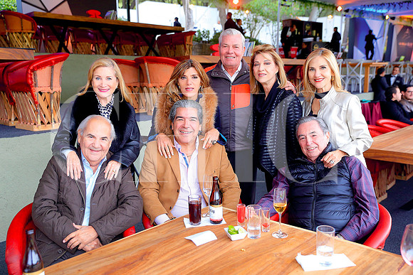 Margarita de la Maza, Yvonne Hayek de Treviño, Erick Gustafson, Mina Villarreal, Mónica Buerón de Villarreal, Fernando Reyes, Rodolfo Treviño y Viviano Villarreal (1)