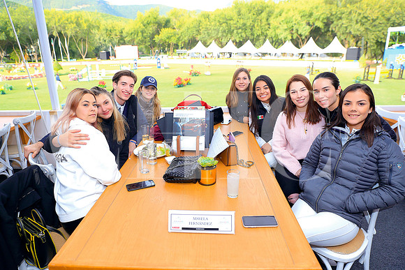 Cynthia Gutiérres, Daniela Gracia, Marco Canavati, Clara León, Katia Treviño, Dayanne Salas, Ana Fer de la Garza, Raquel Garza, Eugenia García y Agustín Aguilar (3)