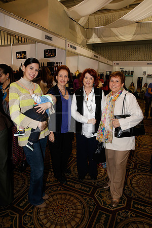 Cecy Guzmán de De la Garza, Luis Fernando De la Garza, Eva Quiroga de Ríos, Balbina Villarreal de Lozano y Lucy Quiroga de Guzmán