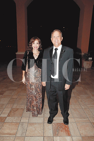 Lydia Lozanao de Zambrano y  Andrés Zambrano
