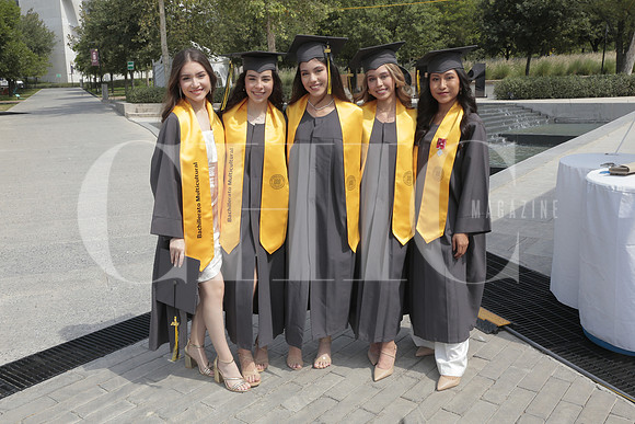 Valeria Gonzalez, Camila Rodriguez, Regina Valdez, Estrella Garcia y Natalia Flores 2