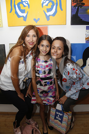Alejandra Assad de Acosta, Paulina Acosta y Margó Paláu de Morales