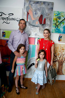 Gonzalo Zambrano, Cristy Zambrano de Zambrano, Vale Zambrano y Cordelia Zambrano