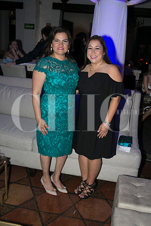 Sandra Medina de Pérez y Lucy Taha de Fernández