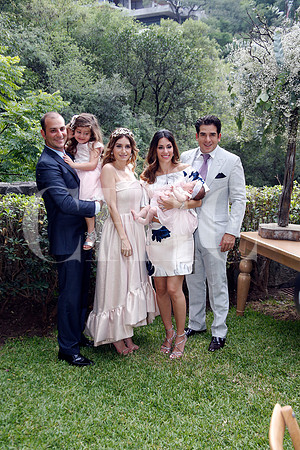 Roberto Sánchez, Camila Sánchez, Regina Mier de Sánchez, Julieta Sánchez, Lia Sánchez y Eugenio Romero-2