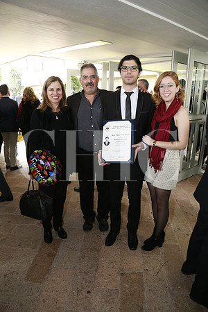 Marcela Morales de Benítez, Enrique Benítez Lozano, Eugenio Benítez y Paloma Martínez