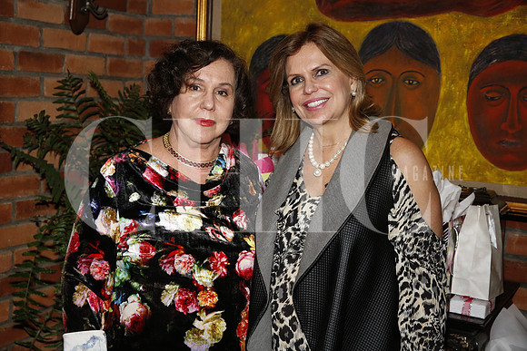Cecilia Benavides de Albuerne y Florencia Benavides de Laborín