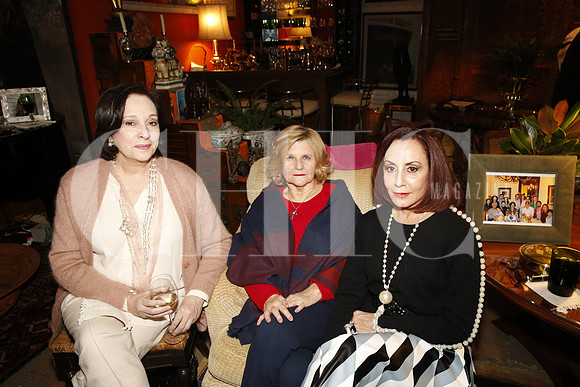 Norma Yolanda Elizondo, Guadalupe Chapa de Lozano y Amalia Lozano de Maiz