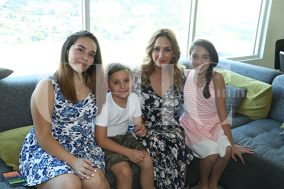 Roberta Gutiérrez, Sergio Gutiérrez, Jéssica Tamez y Camila Gutiérrez