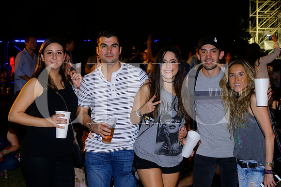 Melissa Maiz, Rodrigo Lambreton, Paulina Guerra, Poncho Cavazos y Karen Serna (1)