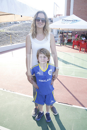 Daniela Villarreal de López y José Pablo López