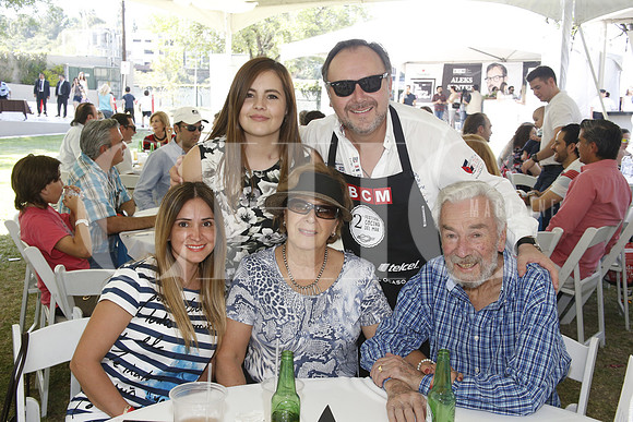 Dany Brunet, Paul Brunet, Mónica Chapa, Mayté Brunet y Ernesto Brunet