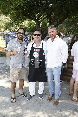 Kaneck Llamosas, Paul Brunet y Raúl García