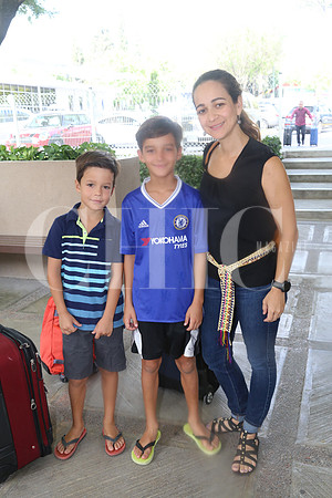 Joaquín Navarro, Gonzalo Navarro y Valeria Guerra