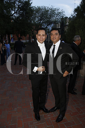 Mario García y Nadia Sepúlveda nombre de los novios de la misa de las 8.30 pm en Catedral