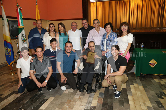Eliezer Canales y Familia