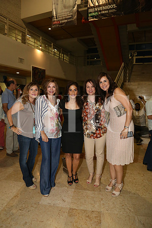 Balbina Manjarrez, María Lozano, Edith Fernández,Coca Ortega y Graciela Nicols