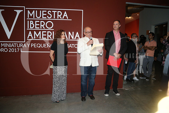 Adriana Cantú, Enrique González y César Aristóteles