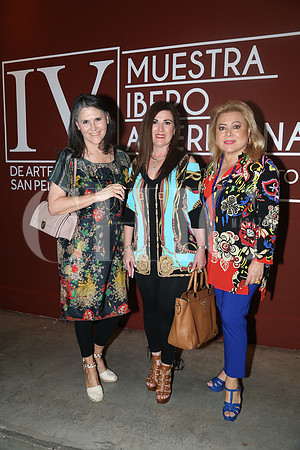 Ángeles Vázquez, Marlene Dávila de Rodríguez y Marina Benavides de Castilla