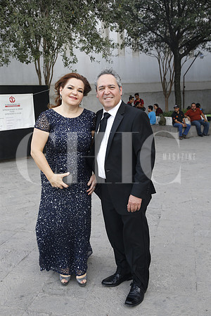 Verónica Morales de Faz y Ramón Faz