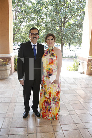 Juan Javier  Morales y Alejandra Treviño de Morales