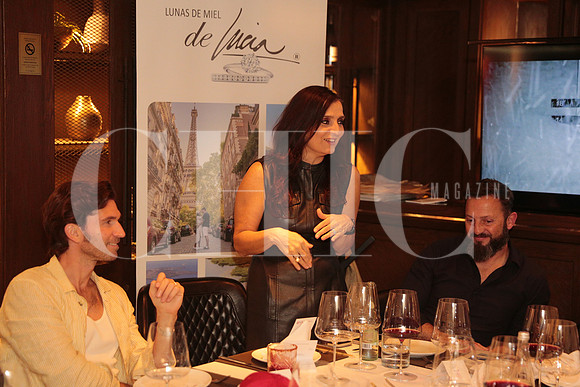 Cena y presentacion Aspen y viajes le grand 16