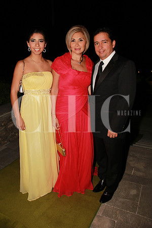Tita Flores, Loren Flores y Luis Flores