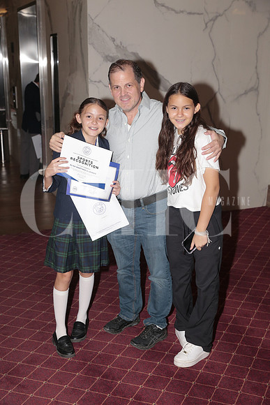 Isabella Martinez, Patricio Martinez y Elisa Martinez 3